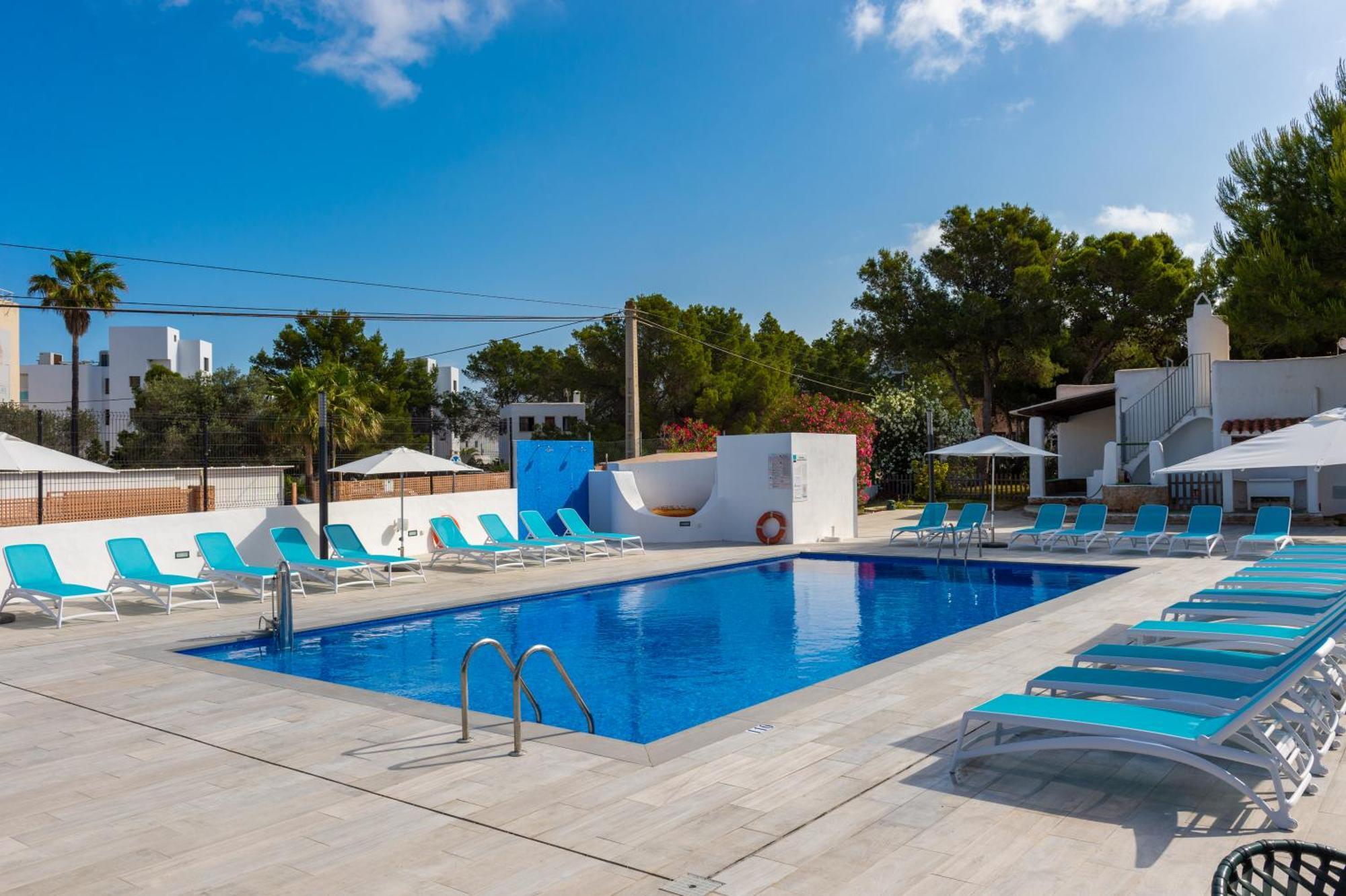 Aparthotel Vibra Club Maritim San Antonio  Exteriör bild