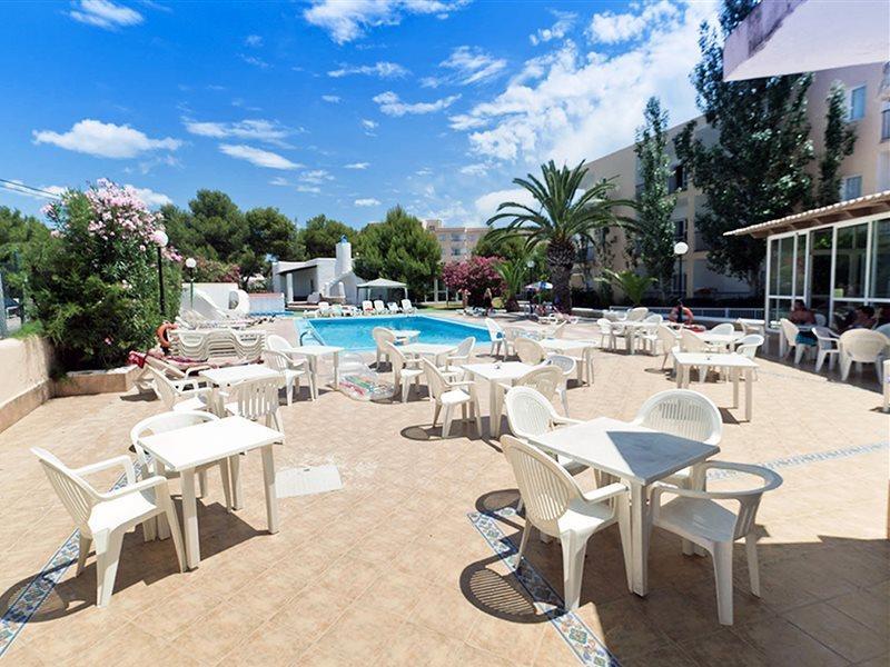Aparthotel Vibra Club Maritim San Antonio  Exteriör bild